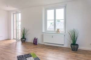 Attraktive 2-Raum-Wohnung im Altbau mit Balkon
