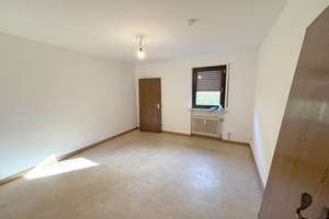 Traumhaft gelegene 3-Zimmer-Wohnung in Zerf mit Balkon und Gartenmitbenutzung – Die vollständige Adresse der Immobilie erhältst du vom Anbieter., 54314 Zerf – Vorschaubild 7