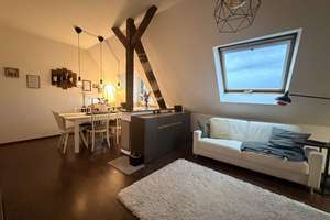 Gemütliche und geräumige 2 Zimmer-Wohnung mit Einbauküche und Gartennutzung – Wichheimer Straße 40, 51067 Buchheim, Köln – Vorschaubild 2