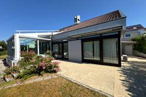 Komfortables Wohnen wie im Urlaub am sonnigen Südhang! – Die vollständige Adresse der Immobilie erhältst du vom Anbieter., 75397 Simmozheim – Vorschaubild 9