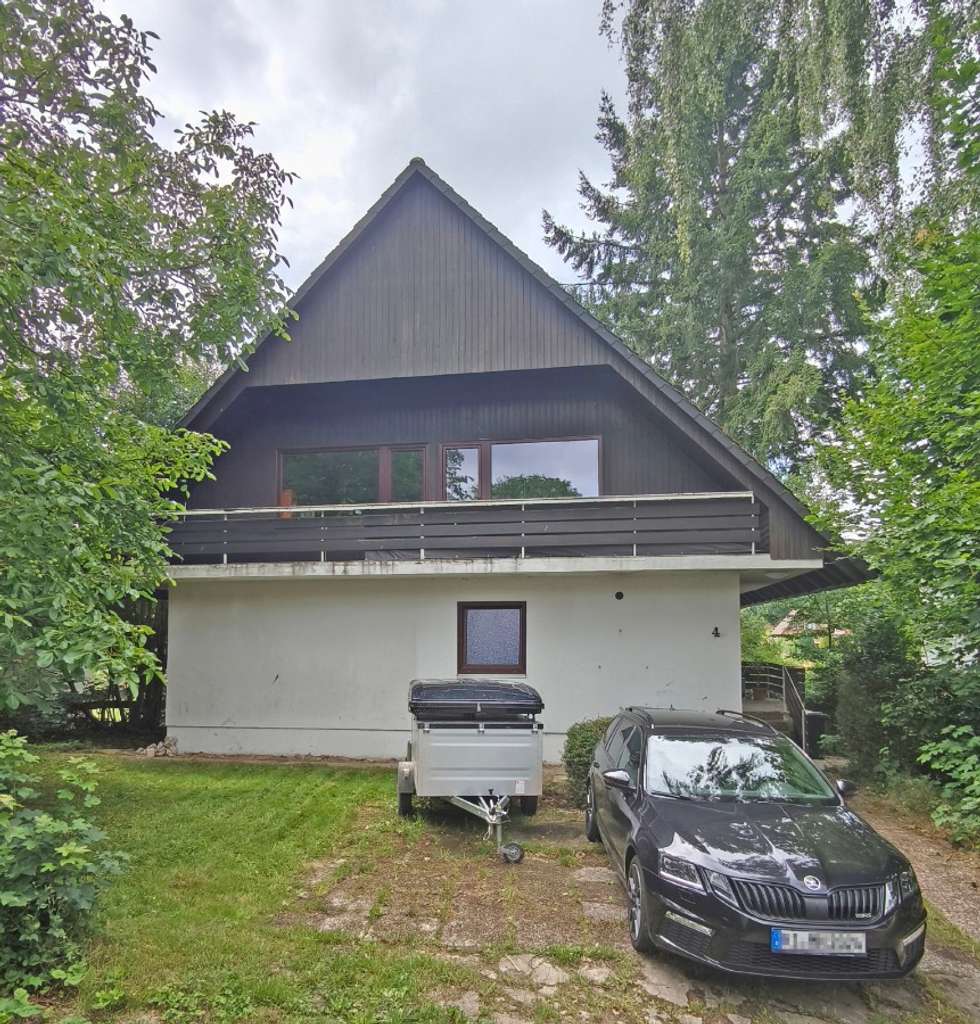 Immobilie in Bendestorf - Zweifamilienhaus in schöner, zentraler Ortslage (DG vermietet) - Bild 3