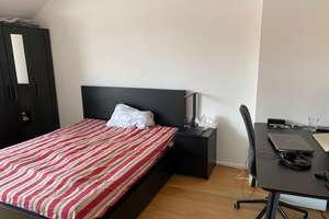 Lichtdurchflutete Dachterrassen-Wohnung Nähe Wöhrder See! 2-Zimmer, Küche, Tageslichtbad! – Die vollständige Adresse der Immobilie erhältst du vom Anbieter., 90489 Veilhof, Nürnberg – Vorschaubild 11
