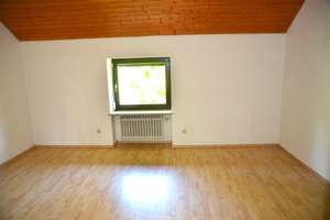 Ehemaliges Bauernhaus mit großem Garten – Die vollständige Adresse der Immobilie erhältst du vom Anbieter., 94342 Straßkirchen – Vorschaubild 10