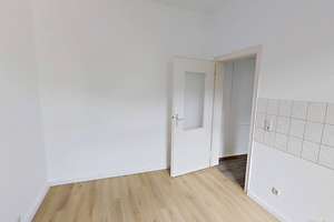 Sommer, Sonne, Sparen - 2 NKM FREI: Sanierte 2-Zimmer-Wohnung mit Wannenbad – Untere Lichtenplatzer Straße 69, 42289 Heckinghausen, Wuppertal – Vorschaubild 8