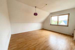 Hübsche 2-Zi.-Wohnung im DG in ruhiger Lage nahe Walle-Center! – Die vollständige Adresse der Immobilie erhältst du vom Anbieter., 28219 Walle (Ortsteil), Bremen – Vorschaubild 2