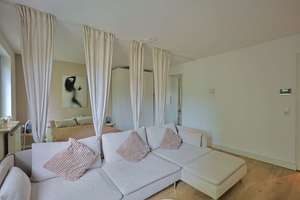 helle ruhig gelegene 2-Zimmer-Wohnung mit großer Küche, Diele, Bad, Balkon - variable Raumaufteilung – 40470 Mörsenbroich, Düsseldorf – Vorschaubild 7
