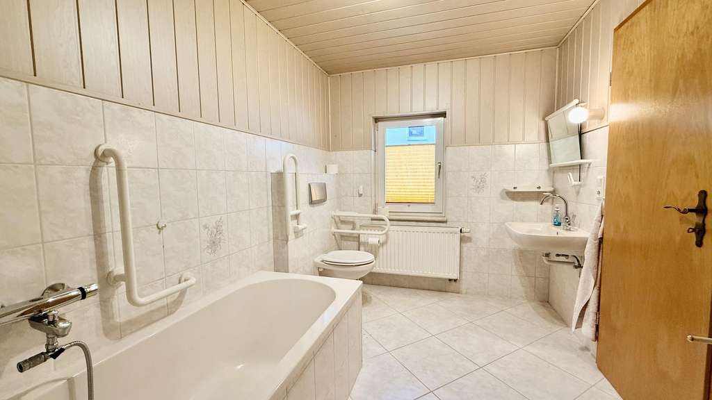 Immobilie in Thum - Solides Stadthaus- günstig zum Eigentum - Bild 4