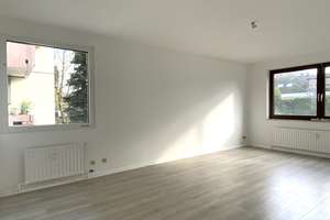 NIEDER- ESCHBACH I 3 ZIMMER I BALKON I AUFZUG I SEPARATER ESSBEREICH