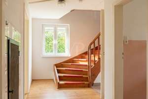 Einfamilienhaus mit Charme und großem Grundstück – Die vollständige Adresse der Immobilie erhältst du vom Anbieter., 85072 Eichstätt – Vorschaubild 6