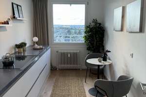 Renovierte 3-Zimmer-Wohnung mit großem Balkon im 12. Stock – Heckenrosenweg 11, 86156 Bärenkeller, Augsburg – Vorschaubild 10
