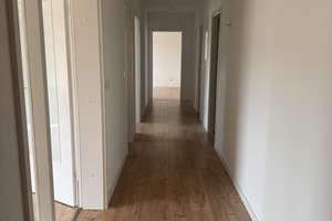Erstbezug: Exklusives Penthouse umgeben von einer 145 qm großen Dachterrasse in Mannheim-Käfertal – 68309 Käfertal, Mannheim – Vorschaubild 2
