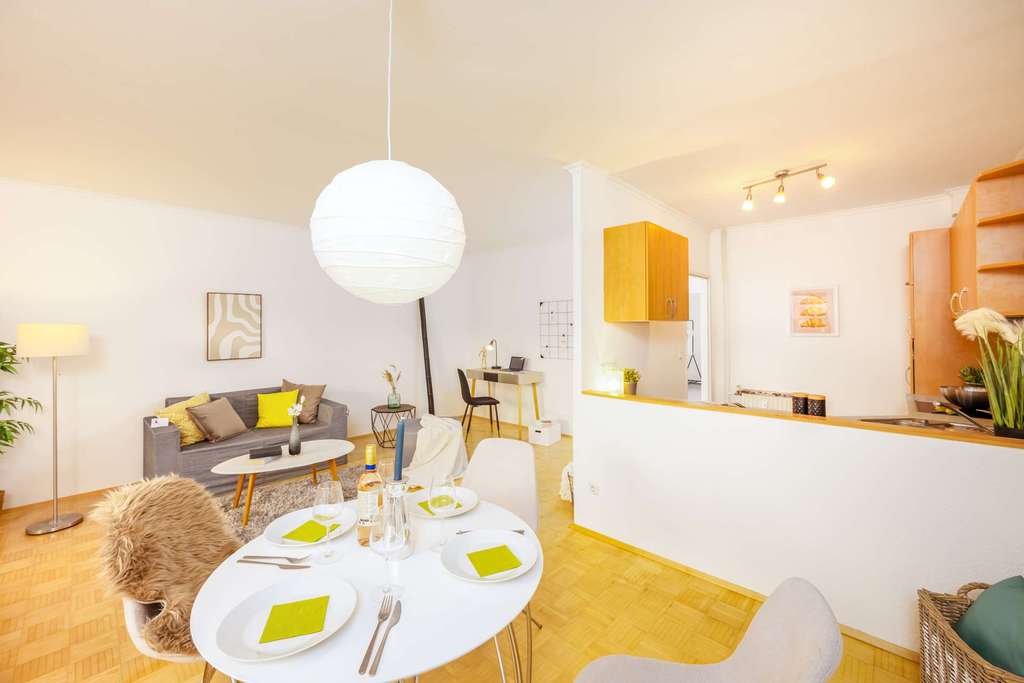 Immobilie in Rellingen - Stilvolle 2-Zimmer-Wohnung mit optimaler Raumaufteilung und Wohlfühlambiente - Bild 4