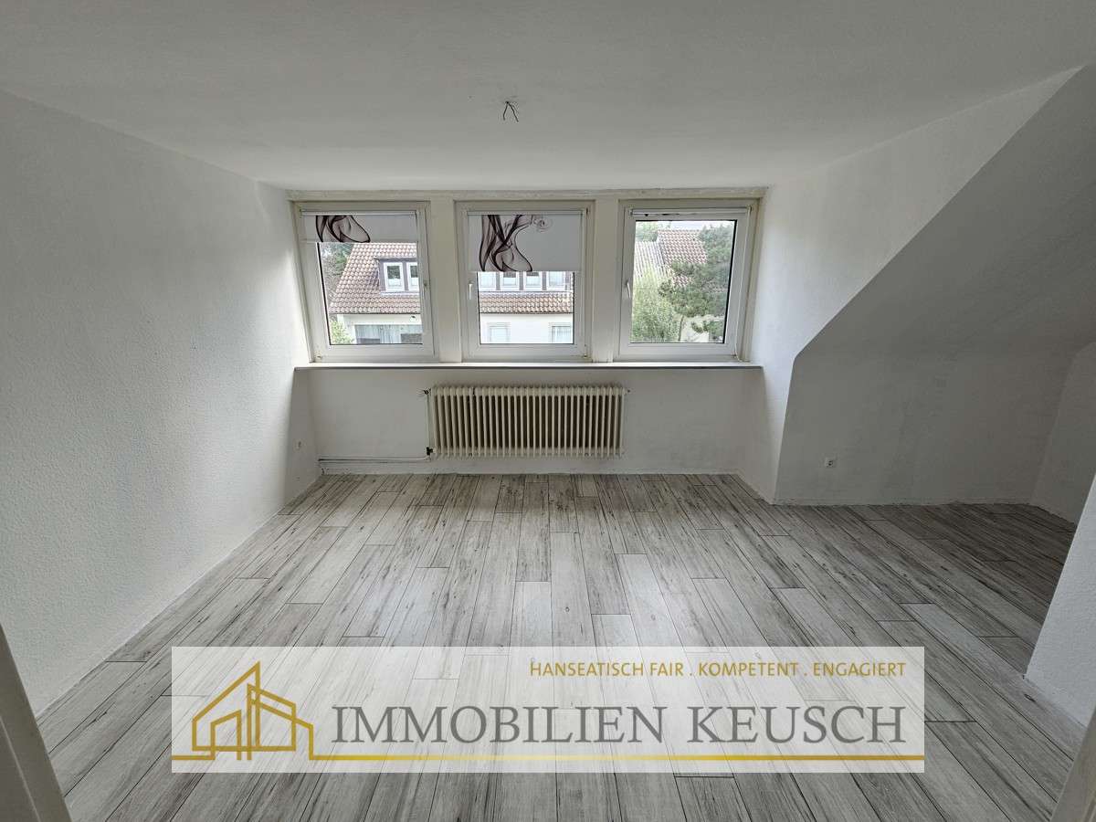 Immobilie in Achim - Helle 4-Zimmer-Wohnung mit großem Wohn-Esszimmer und vielen Fenstern ! Ruhige & zentrale Lage - Bild 6