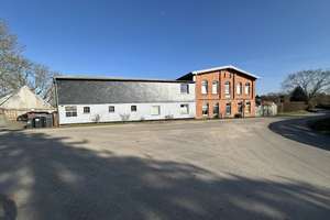 RESERVIERT !!Gr. Wohnhaus (4 WG )mit Pferdestall Grdst. 2215 m²+ 1,59 ha Pachtwiese in Wölschendorf – Die vollständige Adresse der Immobilie erhältst du vom Anbieter., 23936 Grevesmühlen – Vorschaubild 1