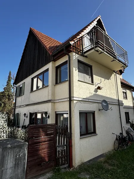 2-unit Zweifamilienhaus – Ostfildern/Nellingen – 229 m², balcony & terrace - 2