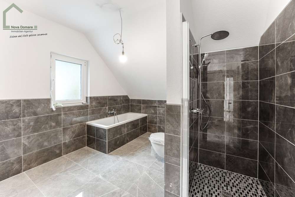 Immobilie in Oberharmersbach - Traumhaft schön wohnen! Optimales Zuhause für die Familie... - Bild 2