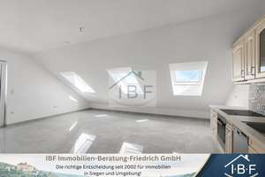 Moderne Dachgeschosswohnung in guter Lage