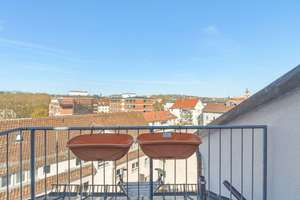 8-Zimmer-Wohnung mit Dachterrasse – Ideale WG-Kapitalanlage in zentraler Lage von Bad Cannstatt – Die vollständige Adresse der Immobilie erhältst du vom Anbieter., 70372 Cannstatt-Mitte, Stuttgart – Vorschaubild 8