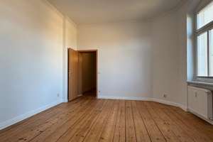 ERSTBEZUG NACH SANIERUNG: 2-Zimmer Wohnung im Stadtzentrum