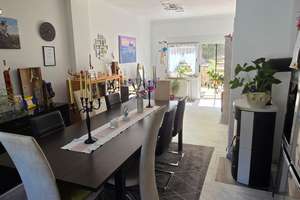Exklusives 10 Zimmer Luxus-Einfamilienhaus mit Einbauküche, Gäste-WC  und Terrasse – 98666 Masserberg – Vorschaubild 1