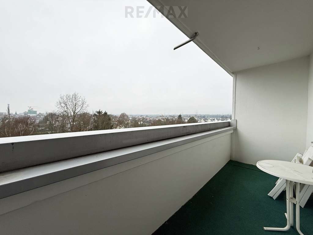 Immobilie in Hattersheim - Gut geschnittene Wohnung mit Balkon und Garage in Hattersheim-Okriftel - Bild 0