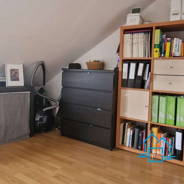 *** WG-geeignete 3-Zimmer-Wohnung mit Balkon im Aachener Jakobsviertel ***