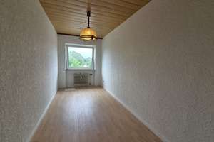 Gut geschnittene Dreizimmerwohnung mit Balkon, Keller- und Bodenraum. Fahrstuhl im Haus – Die vollständige Adresse der Immobilie erhältst du vom Anbieter., 23554 Sankt Lorenz Nord, Lübeck – Vorschaubild 7