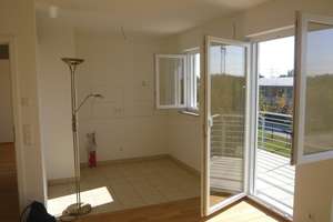 Helle 2 Zimmer Dachgeschoßwohnung in München Obermenzing – An der Schäferwiese 13, 81245 Obermenzing, München – Vorschaubild 4