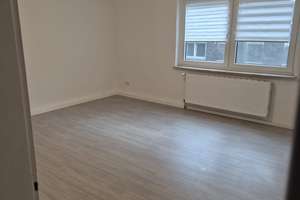 Frisch renovierte helle 2-Zimmer Wohnung im gepflegten MFH – Unterdorfstraße 51a, 45143 Altendorf, Essen – Vorschaubild 4