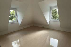 Schwabing: Helle 3,5-Zimmer Dachterrassen-Maisonette-Wohnung – 80802 Münchner Freiheit, München – Vorschaubild 10