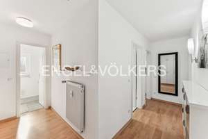 Charmante 2,5-Zimmer-Dachgeschosswohnung in begehrter Lage von Neu-Müngersdorf – Die vollständige Adresse der Immobilie erhältst du vom Anbieter., 50933 Müngersdorf, Köln – Vorschaubild 4