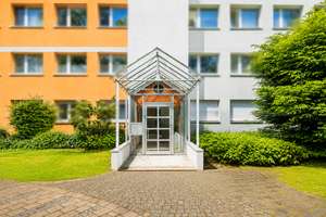 Wohnen zwischen Stadt und Natur: 2-Zimmer-Wohnung mit großem West-Balkon in Neuperlach – Die vollständige Adresse der Immobilie erhältst du vom Anbieter., 81735 Neuperlach, München – Vorschaubild 3