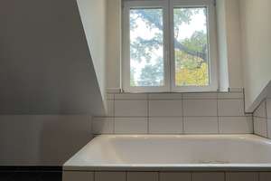 Modernes Wohnhaus mit 2 Einheiten, Garten & Stellplätzen – ruhig in Hamburg-Langenhorn – Wrangelkoppel 23, 22415 Langenhorn, Hamburg – Vorschaubild 9