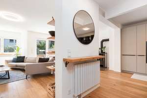 Hochwertig saniertes Reihenmittelhaus in Alterlangen – Die vollständige Adresse der Immobilie erhältst du vom Anbieter., 91056 Heiligenloh, Erlangen – Vorschaubild 8