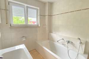 Wunderbare, großzügige 3 ZKB Am Haslangpark, Balkon, Tiefgarage, EBK, TOP-Lage IN-West – Dorothea-Schlözer-Str. 1, 85049 Friedrichshofen-Hollerstauden, Ingolstadt – Vorschaubild 8