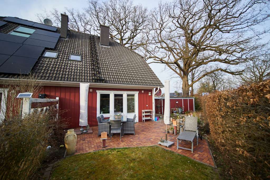 Immobilie in Moorrege - Wohnen mit Charme – Doppelhaushälfte im Landhausstil in Moorrege - Bild 3