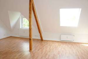Kapitalanleger aufgepasst! 9-Parteienhaus mit Garagenhof in Eller zu verkaufen! – Die vollständige Adresse der Immobilie erhältst du vom Anbieter., 40229 Eller, Düsseldorf – Vorschaubild 3