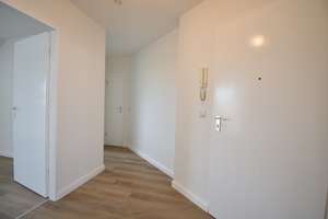 WBS erforderlich! Renovierte 3-Zimmer-Altbau-Whg mit Balkon – Geldernsche Straße 127, 47803 Inrath/Kliedbruch, Krefeld – Vorschaubild 2