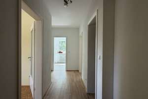 Attraktive 3-Zimmer-Wohnung im begehrten Charlottental – ideal für Eigennutzer und Kapitalanleger – Die vollständige Adresse der Immobilie erhältst du vom Anbieter., 57072 Siegen – Vorschaubild 4