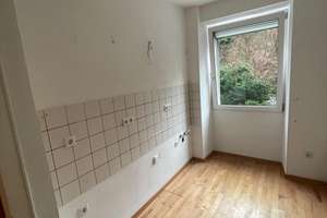 INVESTOREN AUFGEPASST: Charmante 2-Zimmer-Altbauwohnung mit idealer ÖPNV & BAB Anbindung – Die vollständige Adresse der Immobilie erhältst du vom Anbieter., 90461 Gugelstraße, Nürnberg – Vorschaubild 9