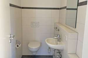 Drei -Zimmer-Wohnung mit Südwestbalkon, hell und ruhig, in Landshut-Schönbrunn – Die vollständige Adresse der Immobilie erhältst du vom Anbieter., 84036 Schönbrunn, Landshut – Vorschaubild 10