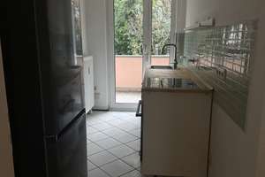 Ruhige 2-Zimmer Einbauküche Hochpaterre  Balkon  Südviertel