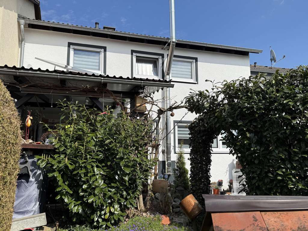 Immobilie in Herbertingen - Top renoviertes Reihenmittelhaus in bevorzugter Wohnlage von Herbertingen mit Garten und Garage - Bild 3