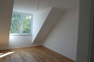 Neue helle Dachgeschoßwohnung mit Flair + moderner Technik im Energiesparhaus – Bonn – Vorschaubild 9