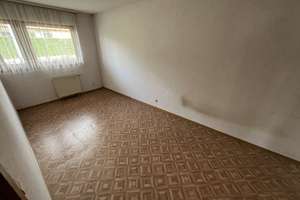 Gepflegtes Einfamilienhaus in ruhiger, sonniger Wohnlage mit Ausbaupotenzial in Hechingen! – Die vollständige Adresse der Immobilie erhältst du vom Anbieter., 72379 Hechingen – Vorschaubild 10