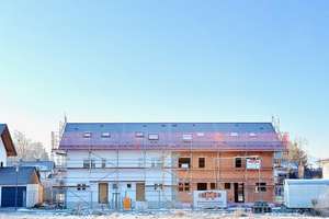 - RESERVIERT - NEUBAU-Reihenmittelhaus mit sehr guter Ausstattung in Großkarolinenfeld! – Die vollständige Adresse der Immobilie erhältst du vom Anbieter., 83109 Großkarolinenfeld – Vorschaubild 10