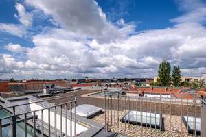 Moderne Dachgeschosswohnung und klassischer Altbau. 2-Zimmer mit Aufdachterrasse in Charlottenburg – Die vollständige Adresse der Immobilie erhältst du vom Anbieter., 10587 Charlottenburg, Berlin – Vorschaubild 7