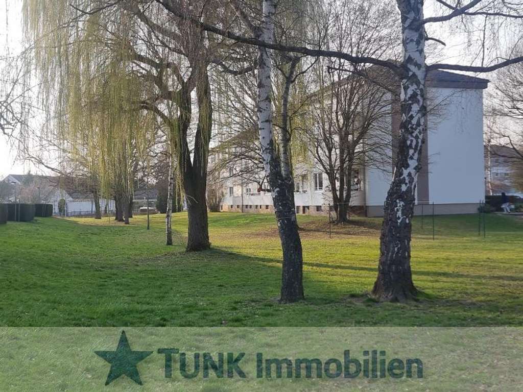 Immobilie in Großkrotzenburg - Helle 3 Zimmer-Eigentumswohnung mit Balkon, in grüner Lage von Großkrotzenburg! - Bild 1