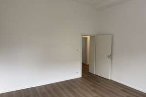 Erstbezug nach Totalsanierung! Hochwertige 3 ZKB, Balkon, Dichterviertel – Wielandstrasse 6, 65187 Südost, Wiesbaden – Vorschaubild 7
