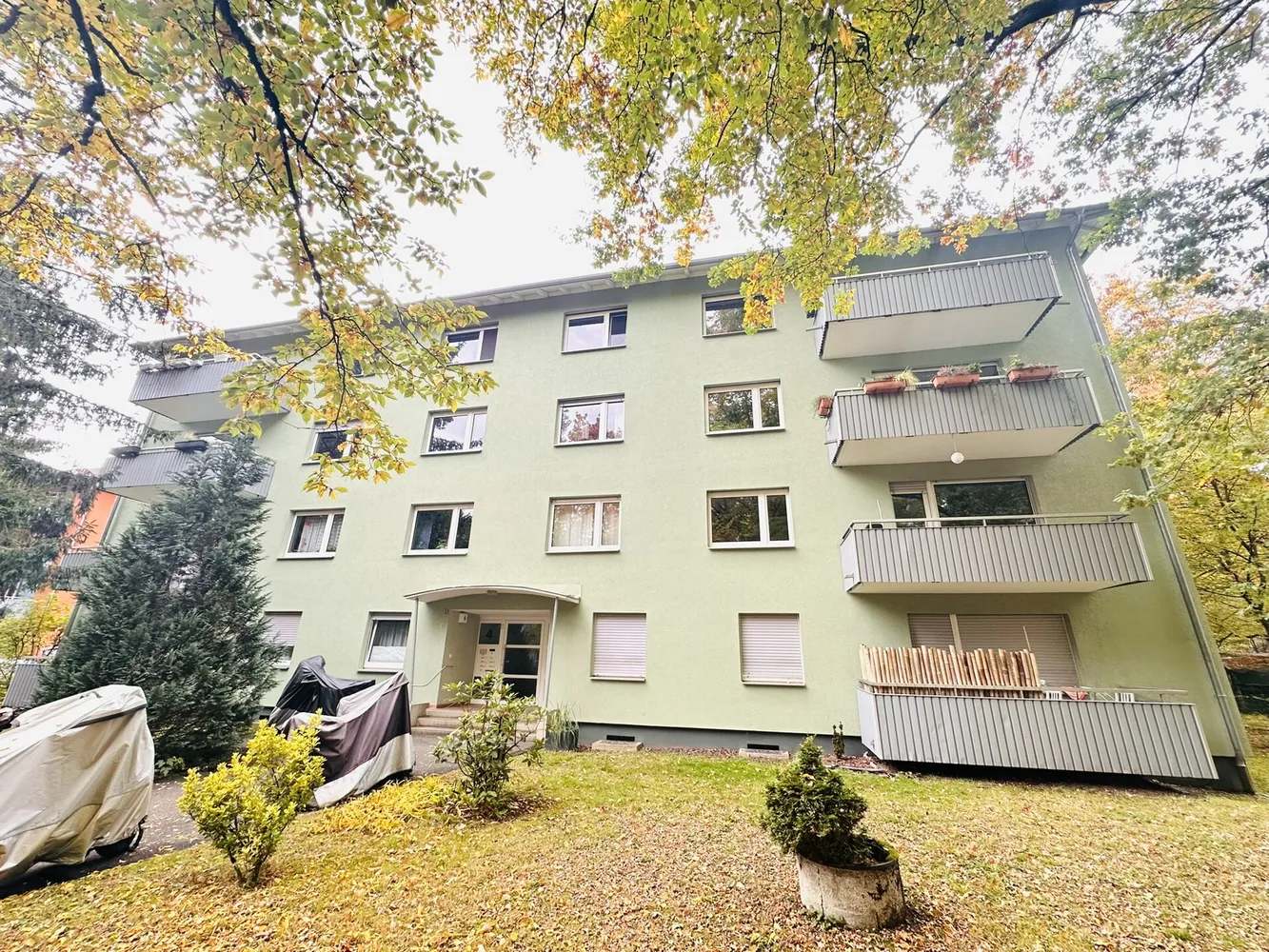 4-Zimmer EG-Wohnung im Herzen von Karlsruhe – auch ideal für eine WG!, Karlsruhe – Bild 1